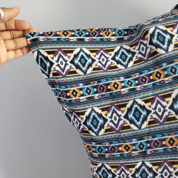 Olsenboye Aztec Pattern Hooded Poncho Size Small - Picture 5 of 8